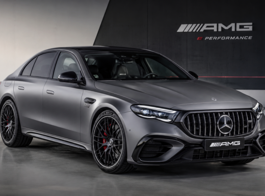 Mercedes-AMG E 53 HYBRID 4MATIC+