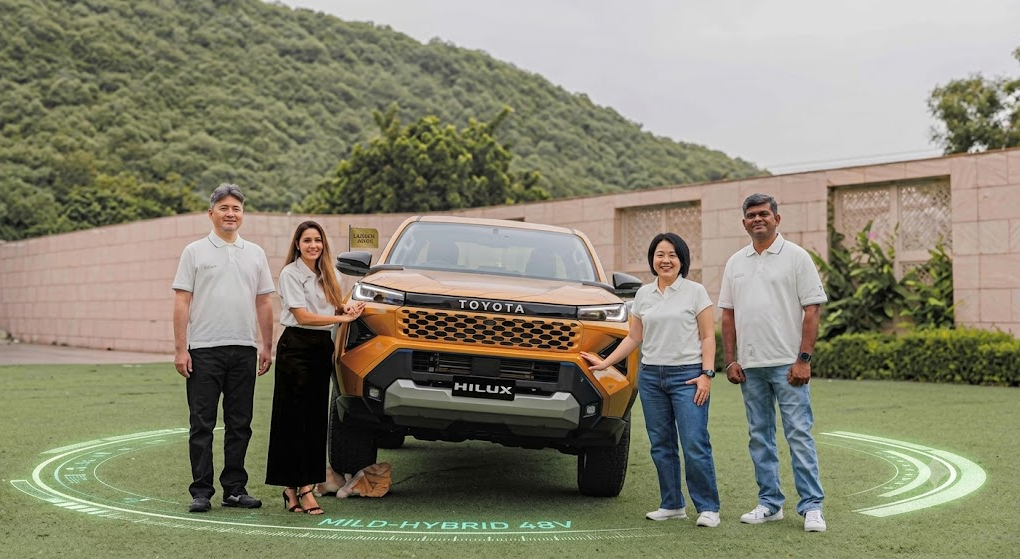 toyota hilux 2026